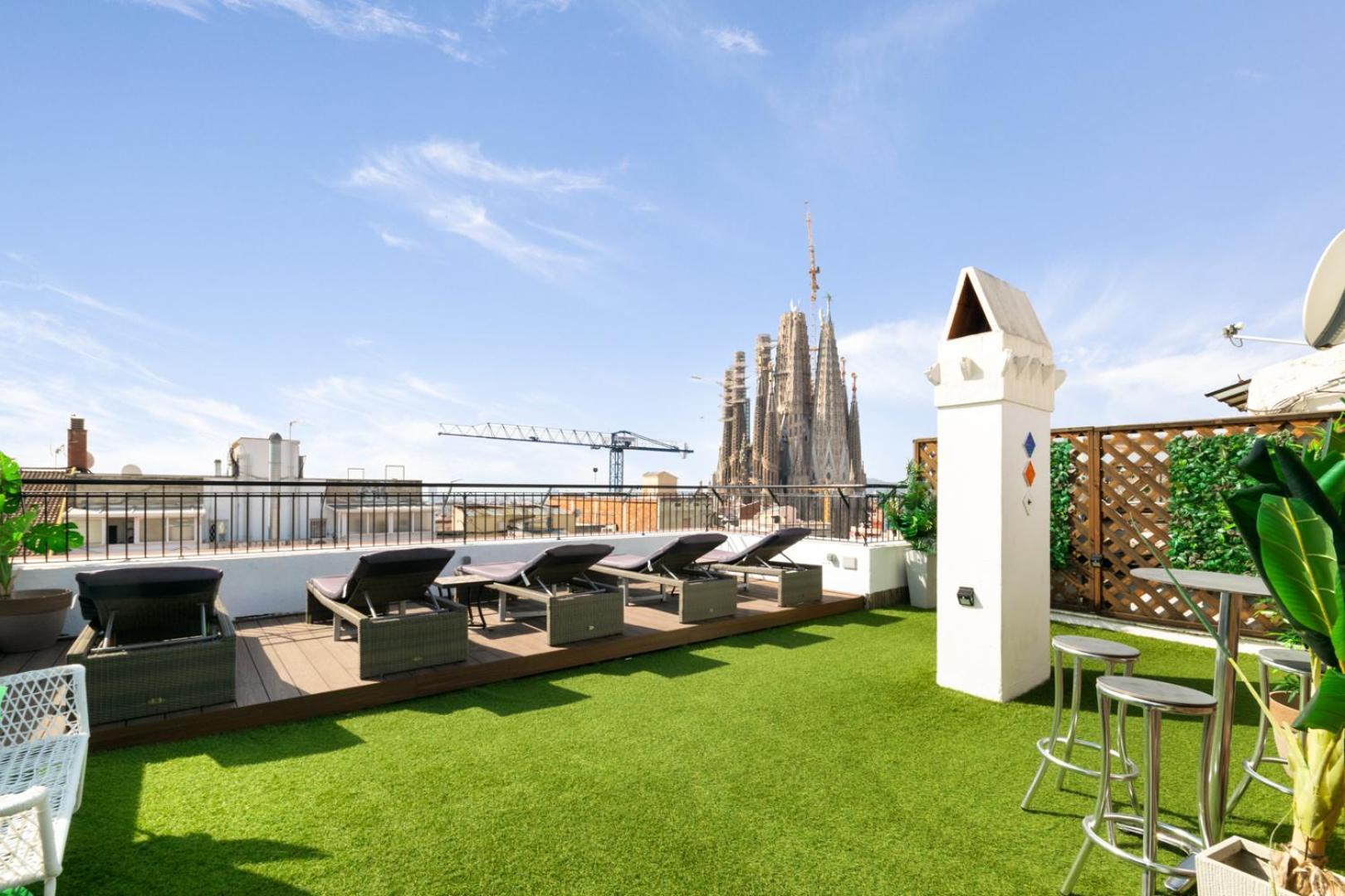 Suite Home Sagrada Familia Барселона Экстерьер фото